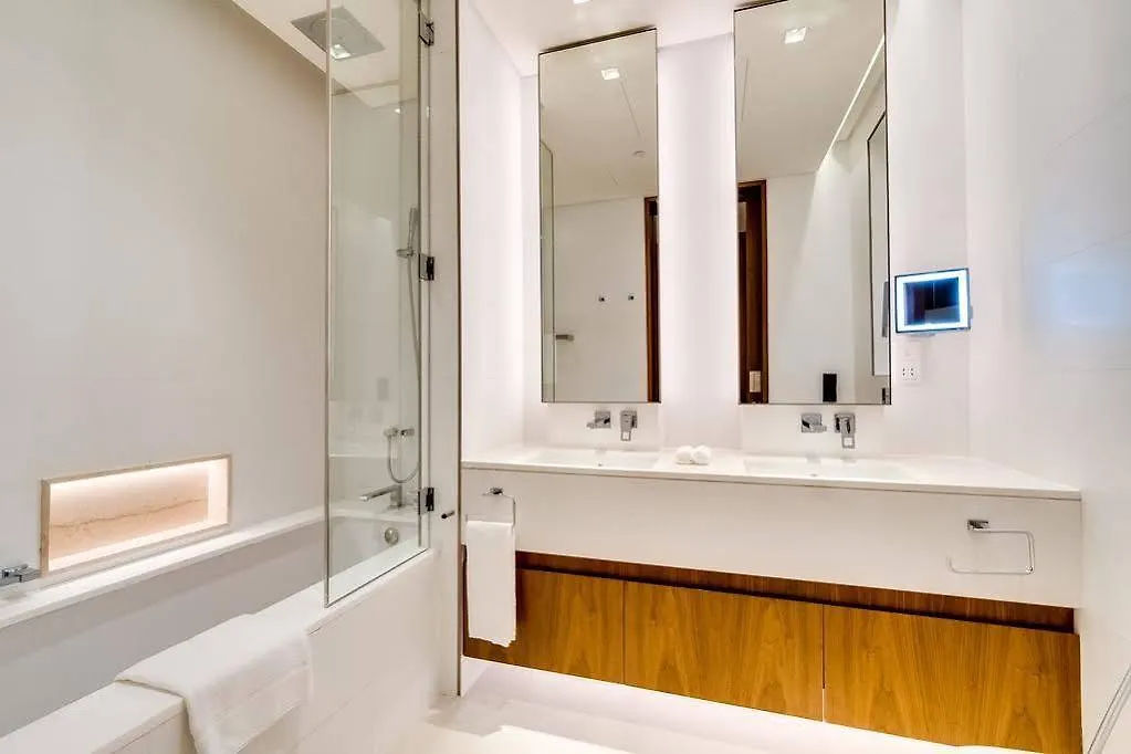 Hotel Vida Residences The Hills Dubai